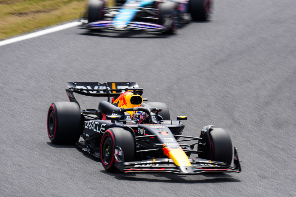 雷诺车队绝杀索伯车队,阿隆索高光表现 雷诺车队绝杀索伯车队,阿隆索高光表现