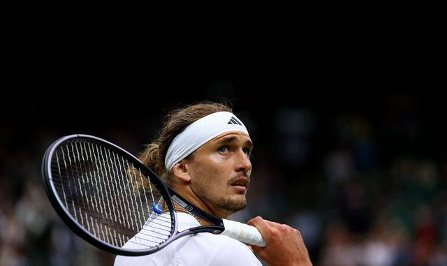 温网绝杀年终总决赛,兹维列夫扛起全队 温网绝杀年终总决赛,兹维列夫扛起全队