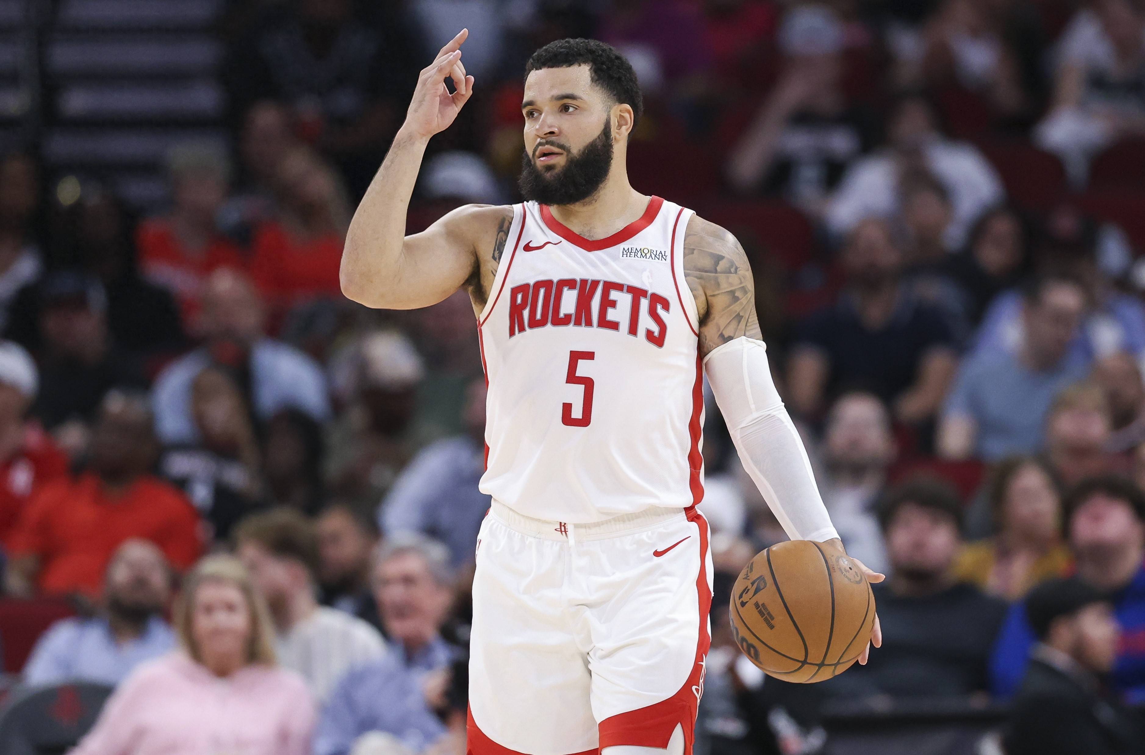 猛龙完胜掘金，范弗利特惊艳四座