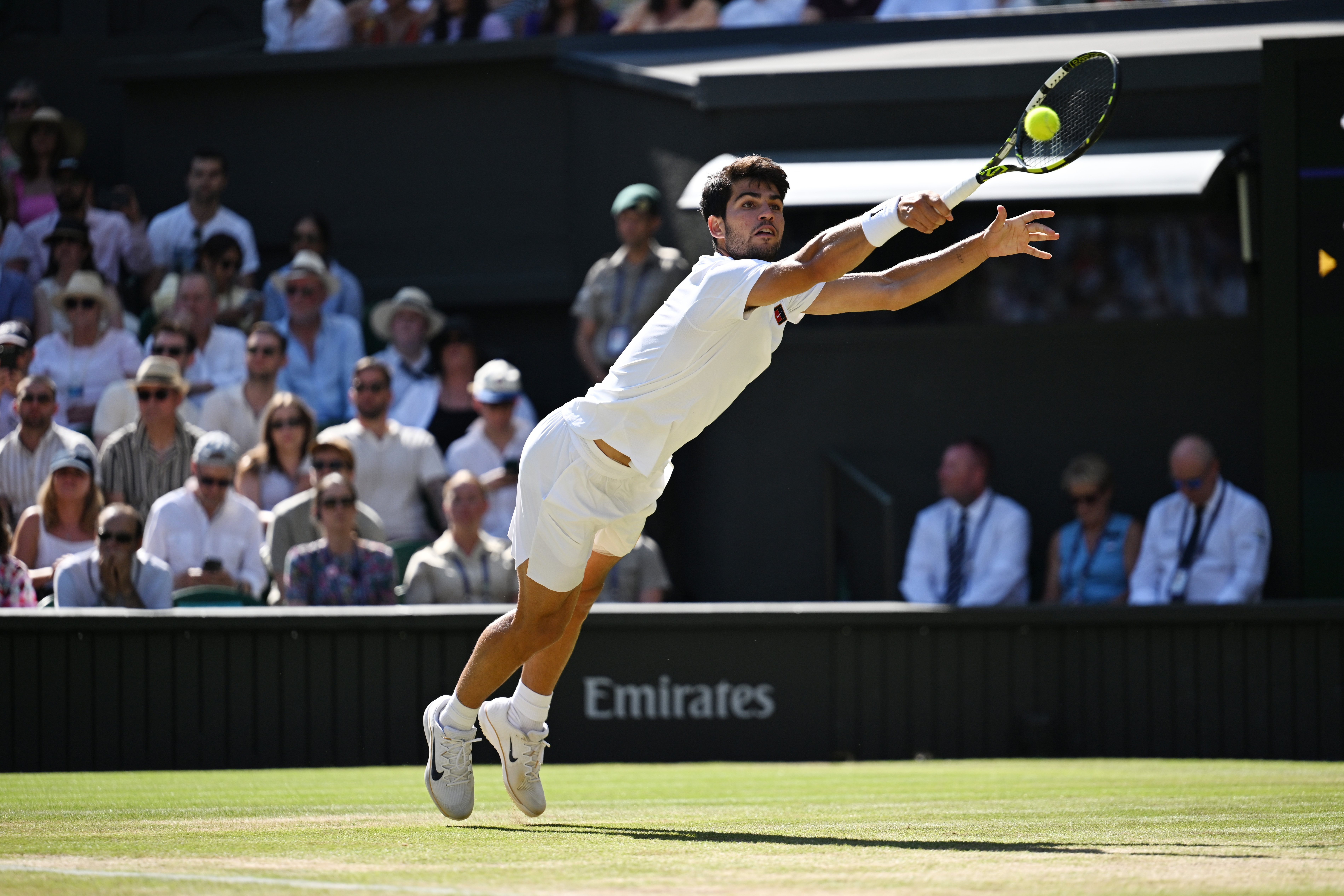 澳网力克温网，阿尔卡拉斯惊艳四座