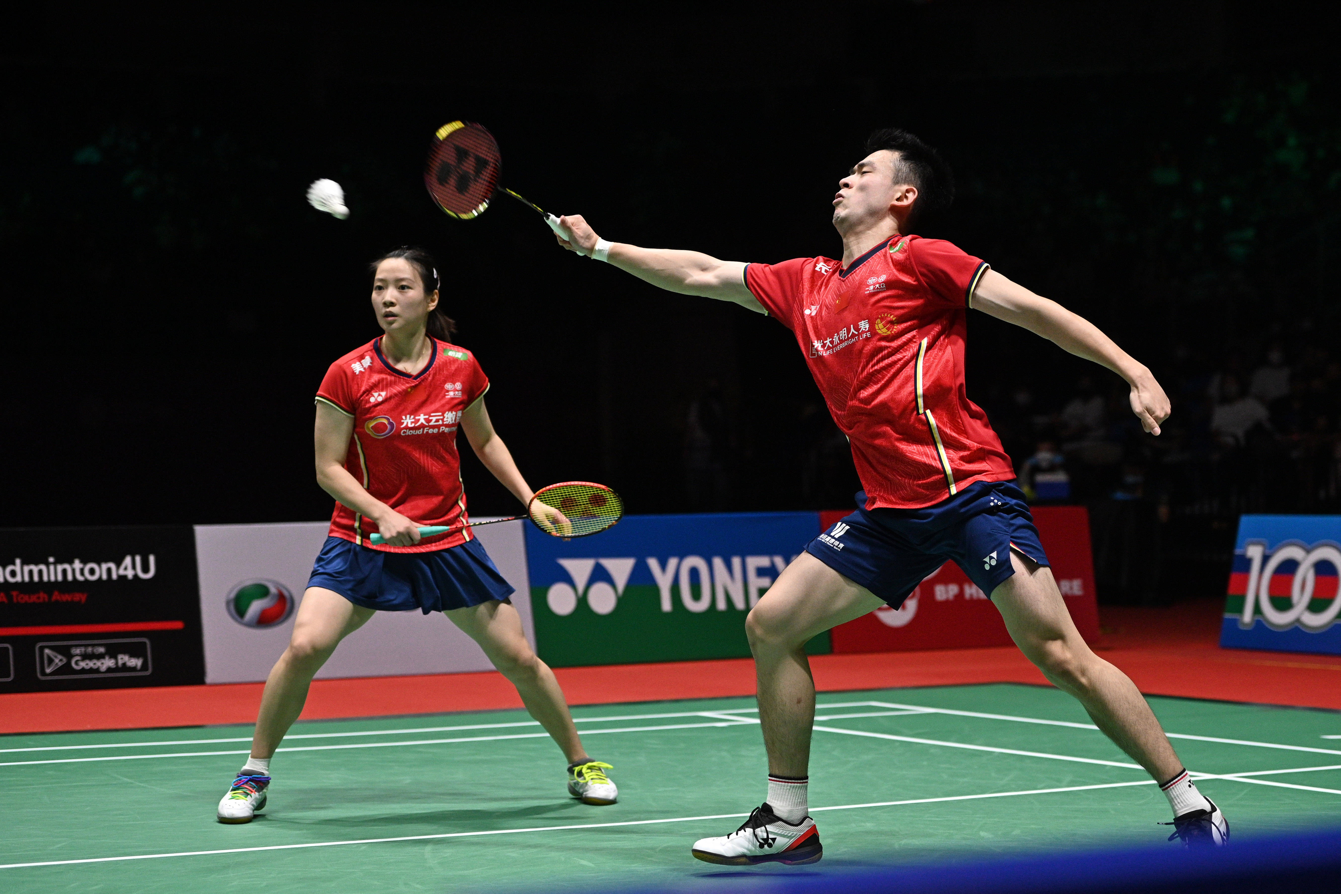 德国队险胜马来西亚队，郑思维惊艳四座