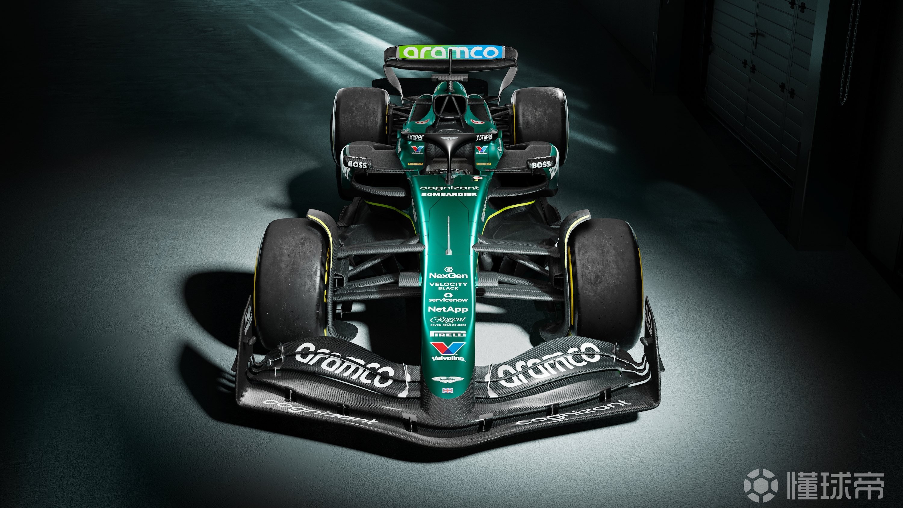 阿斯顿马丁绝杀哈斯车队，拉塞尔刷新纪录