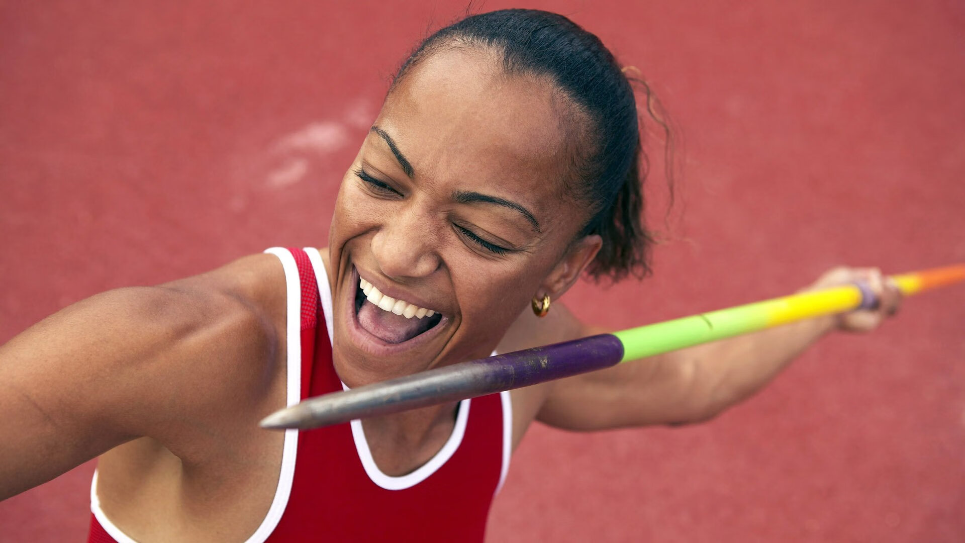 从几内亚到伯纳乌，当稳字诀在欧冠之夜绽放